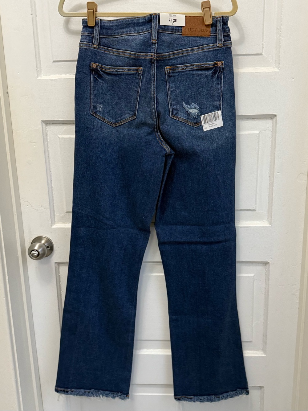 NWT Distressed Mid-Rise Dad Jeans - Judy Blue - Picture 8 of 8